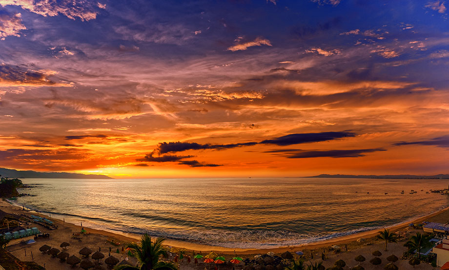 Playa Los Muertos